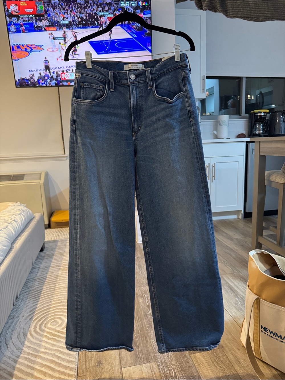 Citizens Of Humanity Wide Leg Jeans in Washed Dark Blue